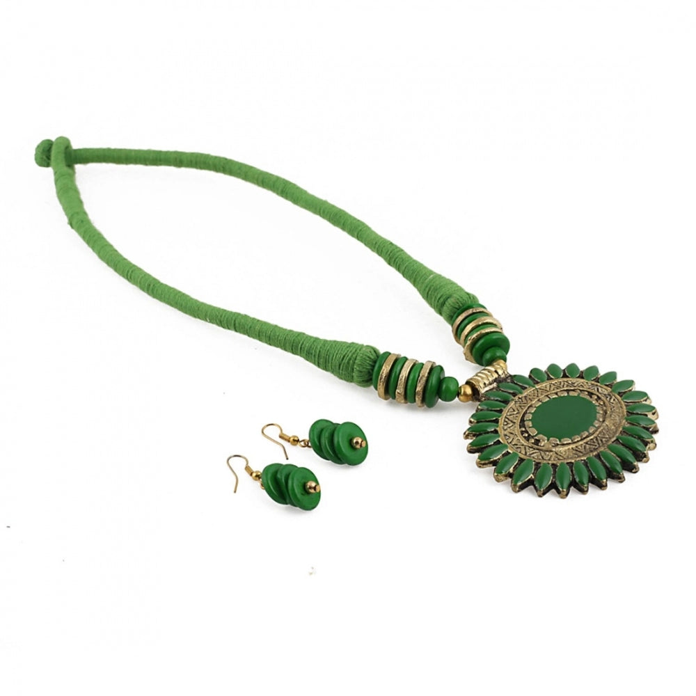 Generic Women's Green Color Designer Tibetan Style Fashion Necklace Set (Color: Green) - Noble Nook