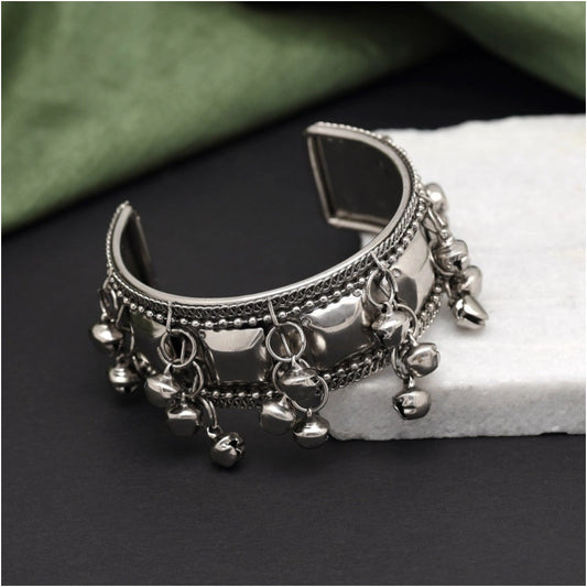 Generic Women's Silver Color Oxidised Adjustable Bracelet - Noble Nook