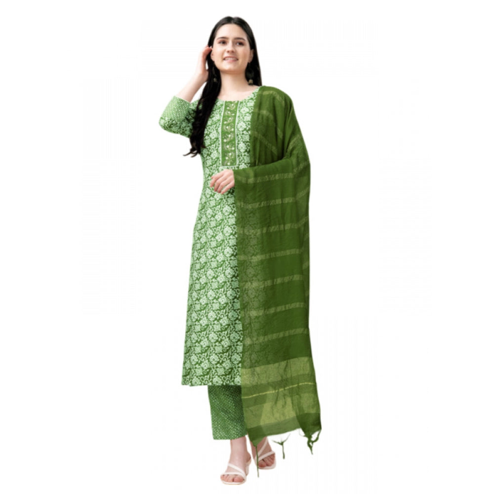 Generic Women's Casual 3-4 th Sleeve Embroidery Rayon Kurti Pant Dupatta Set (Green) - Noble Nook