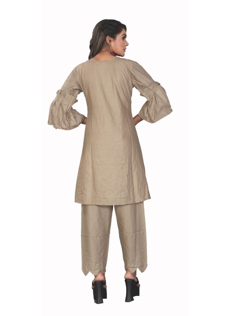 Generic Women's Rayon Short Sleeves Kurta Sets(Beige) - Noble Nook